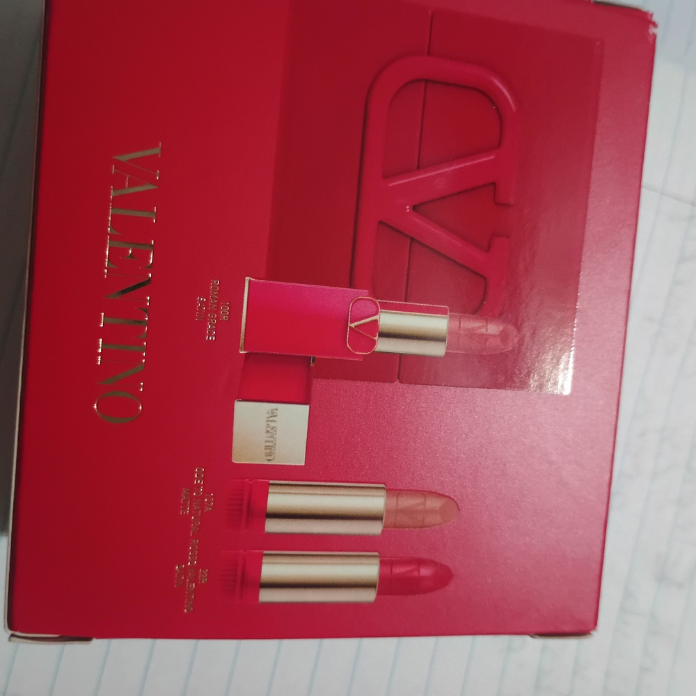 💗Valentino Bold Red and Soft Nude Lipstick Trio 3 FULL Sized Lipsticks